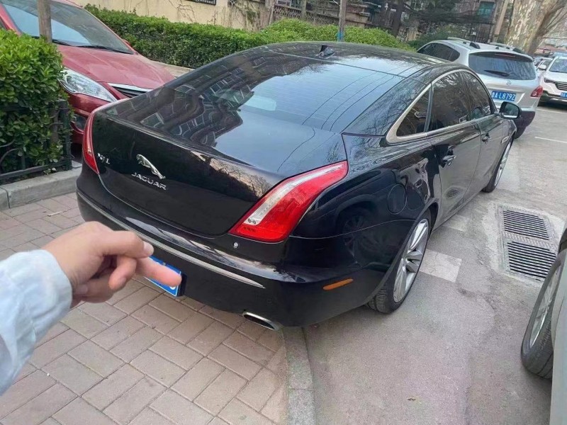濰坊13年捷豹XJ8