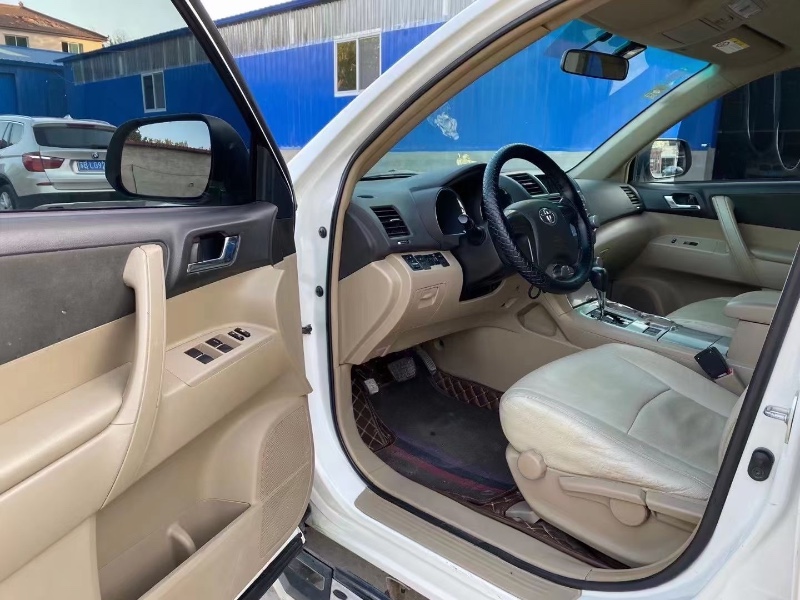 廊坊12年丰田汉兰达2