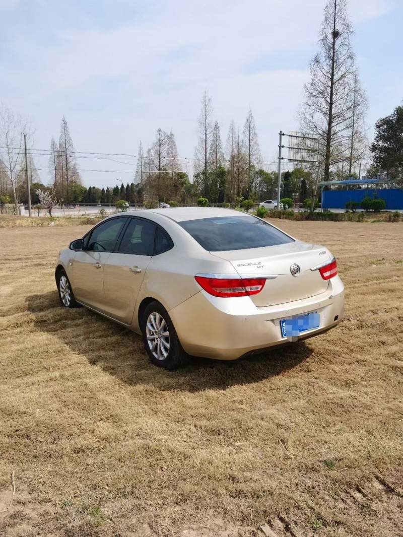 徐州15年别克英朗4