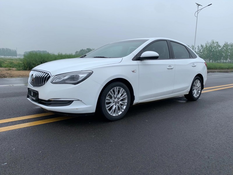 徐州17年别克英朗2