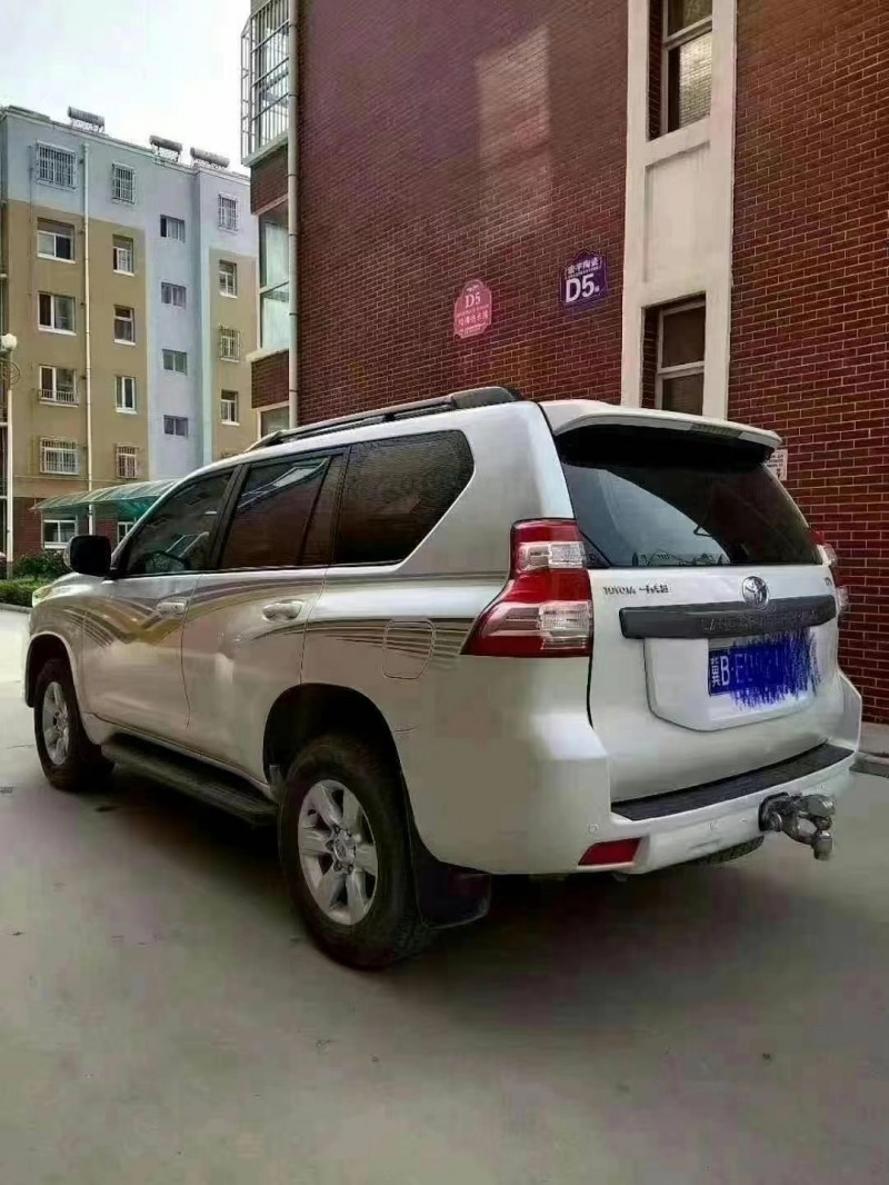 保定15年丰田普拉多7