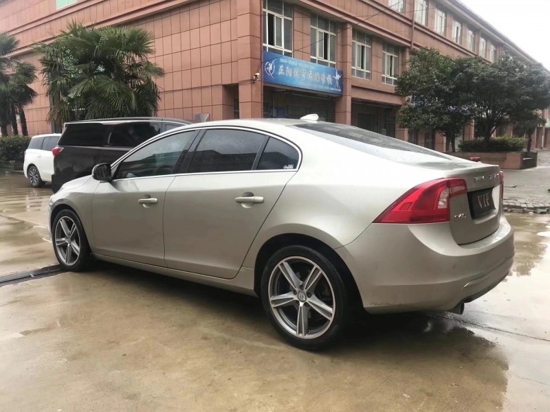 徐州15年沃爾沃S60L5