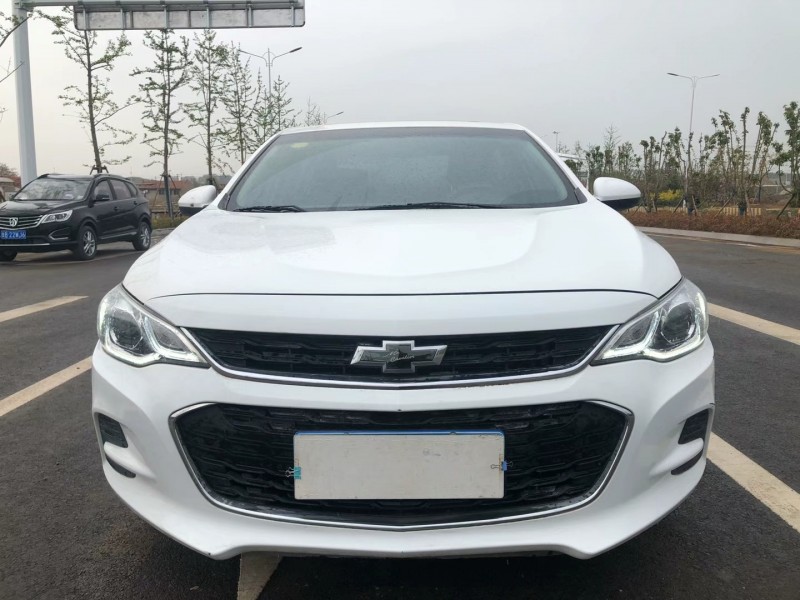 青岛17年雪佛兰科沃兹1