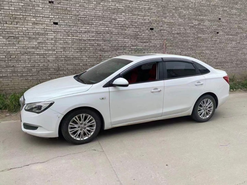 淄博16年别克英朗2