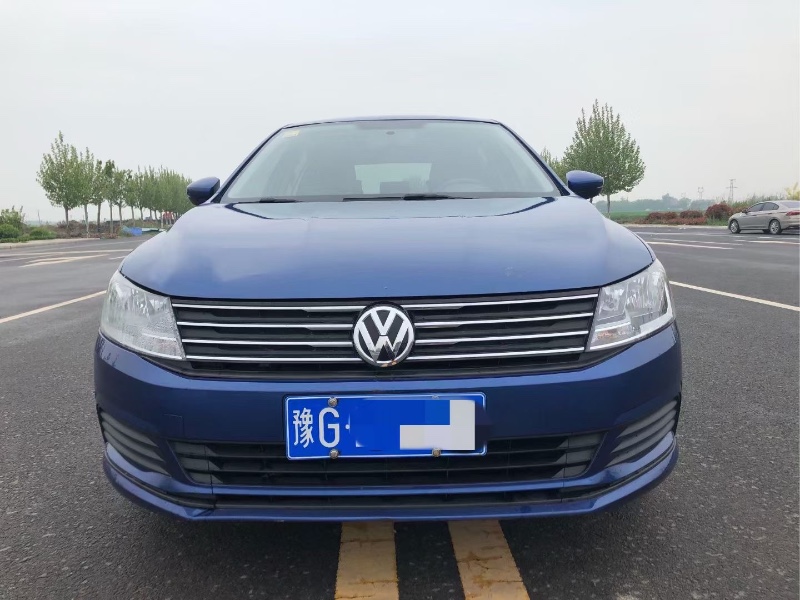 邢台17年大众朗行1