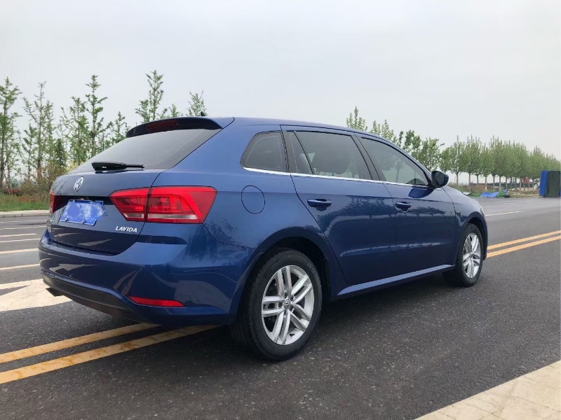 邢台17年大众朗行6