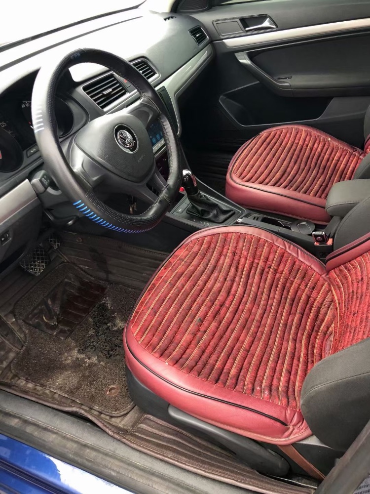 邢台17年大众朗行4