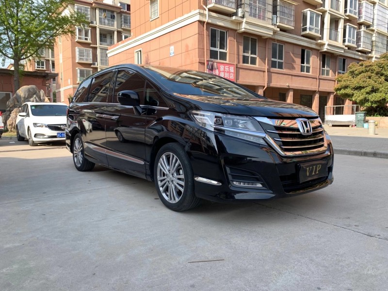 徐州18年本田艾力绅2