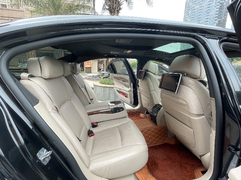 佛山14年宝马7系9