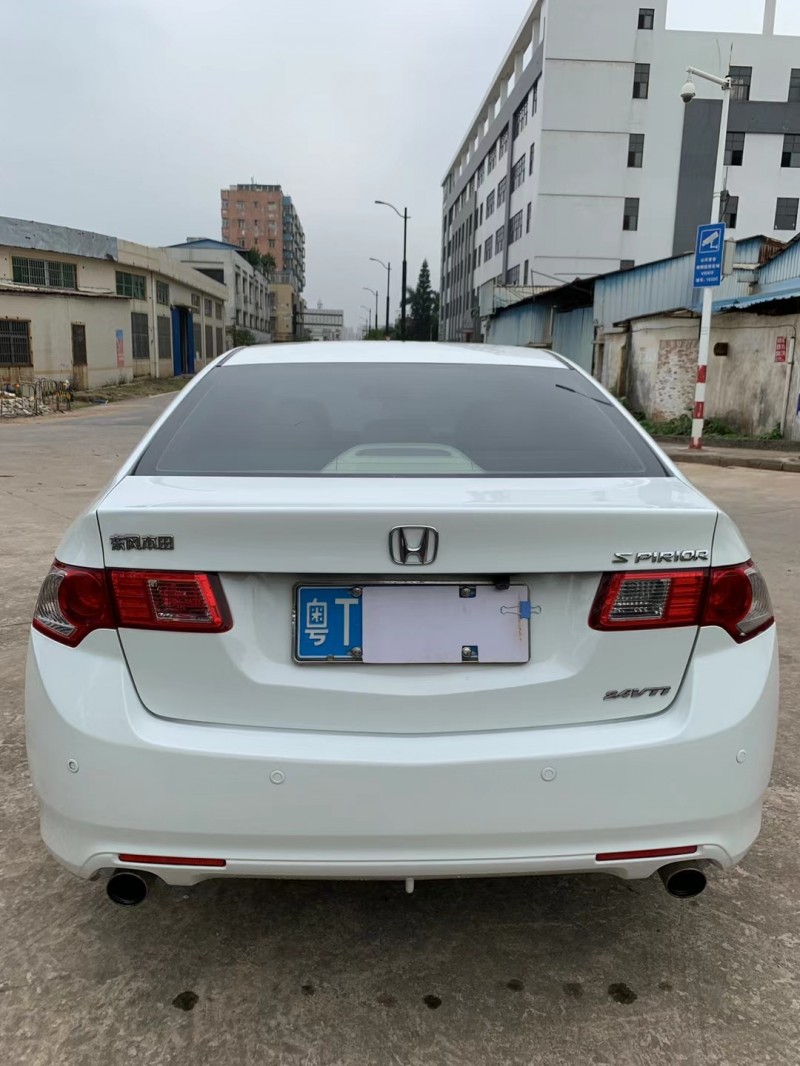 江门10年本田思铂睿8