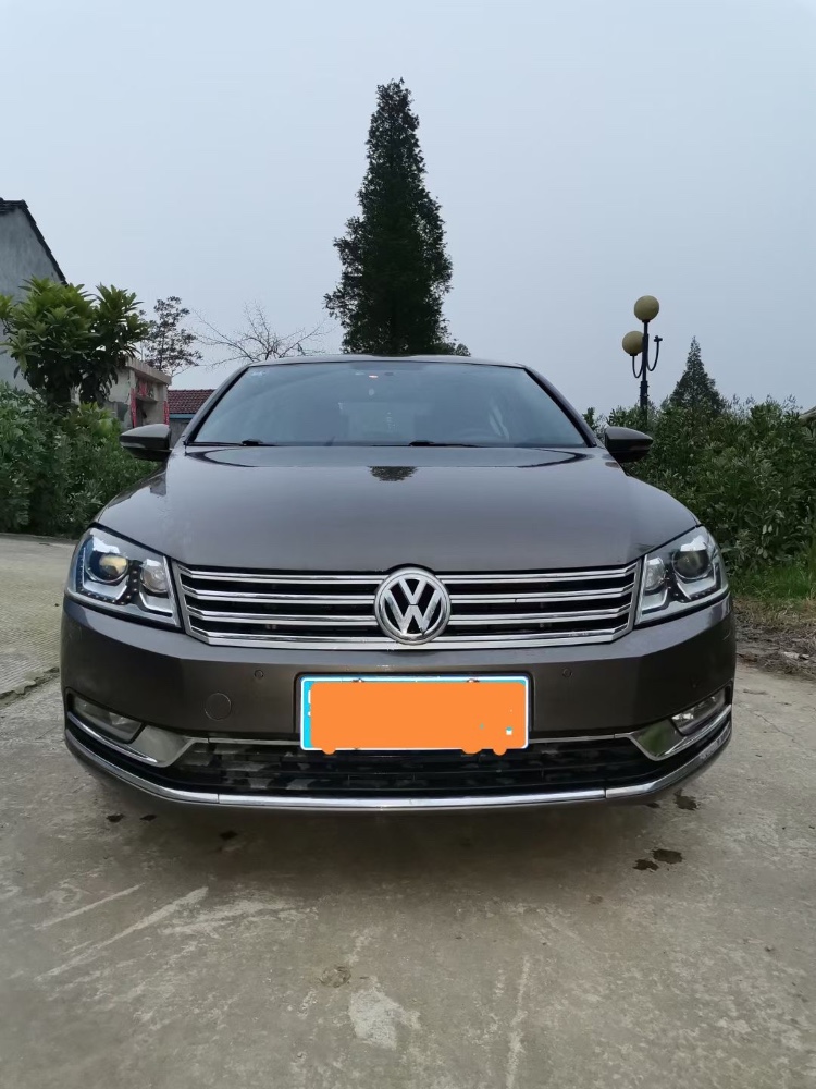 青岛15年大众迈腾8