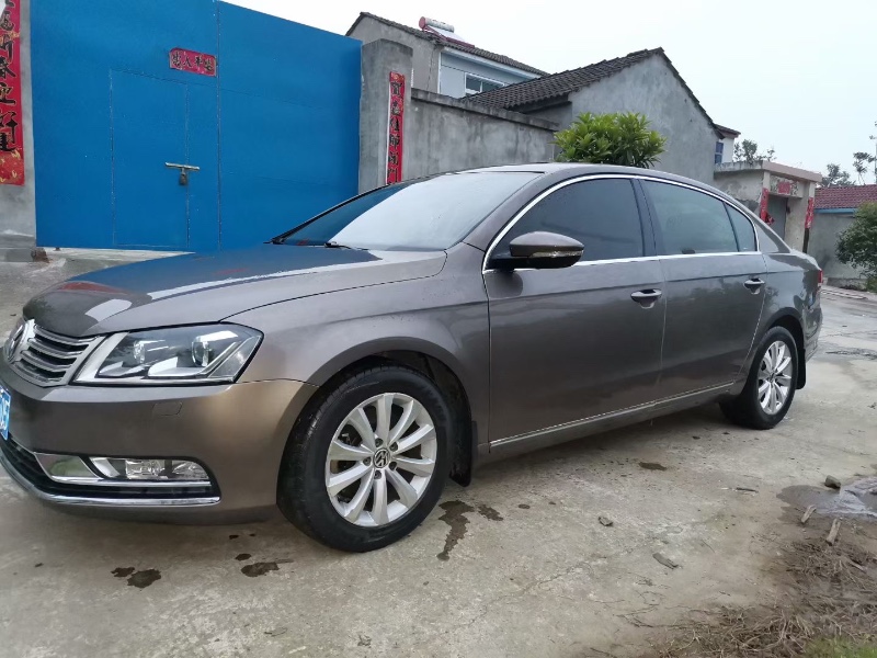 青岛15年大众迈腾6