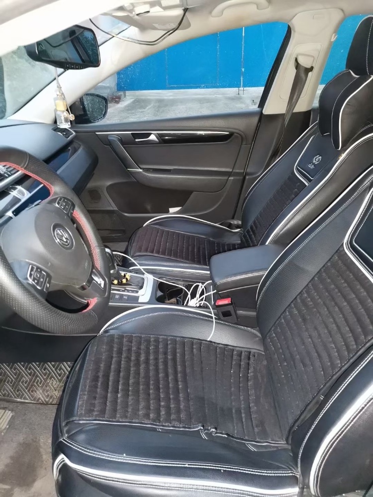 青岛15年大众迈腾2