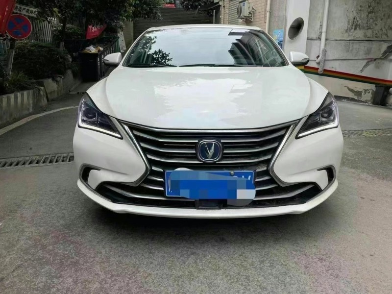 長沙19年長安汽車逸動1