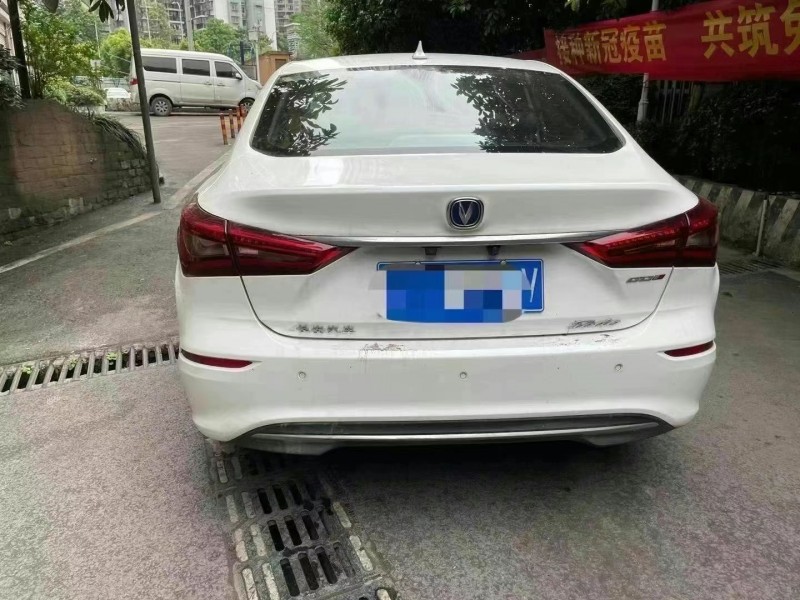 長沙19年長安汽車逸動8