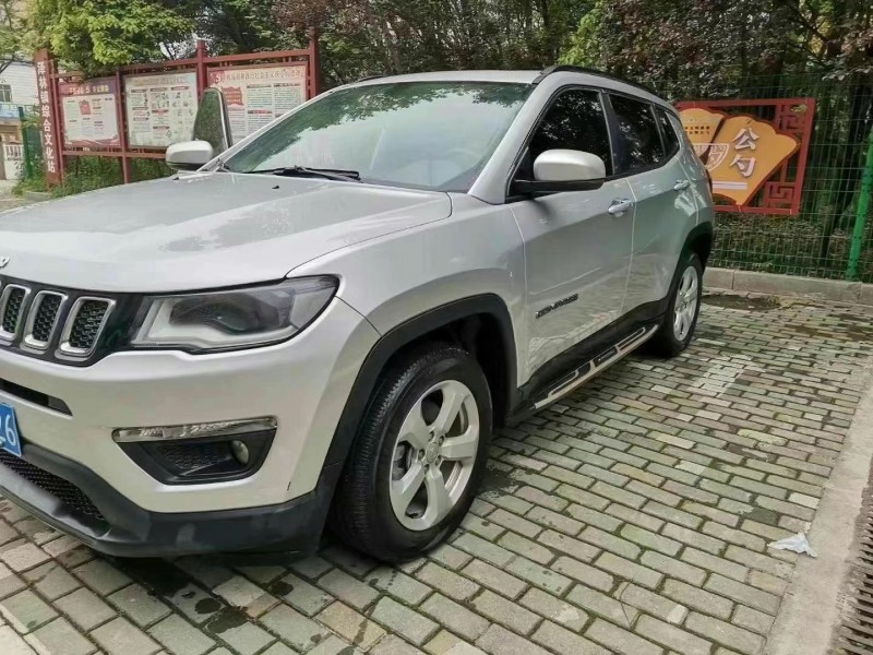 北京17年Jeep指南者4