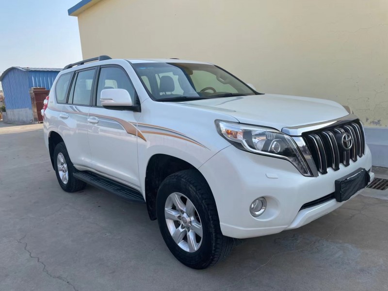 烟台18年丰田普拉多8