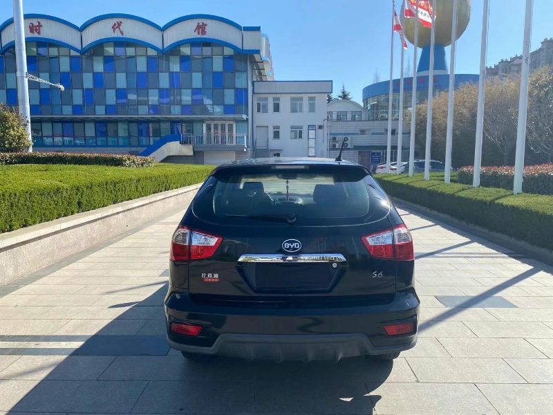 枣庄16年比亚迪S62