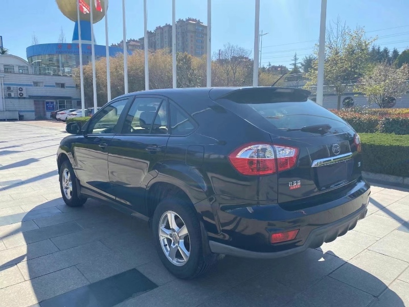 枣庄16年比亚迪S61