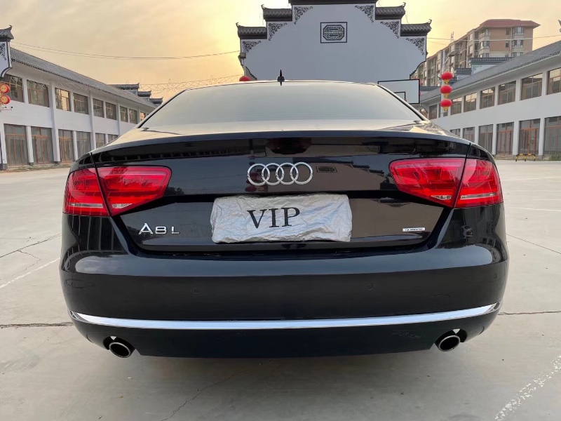 廊坊11年奥迪A8L6