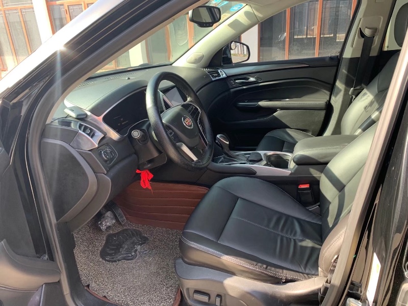 廊坊14年凯迪拉克SRX5