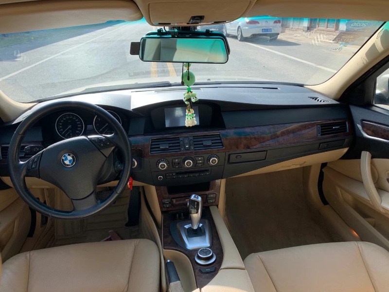 廊坊09年宝马5系1