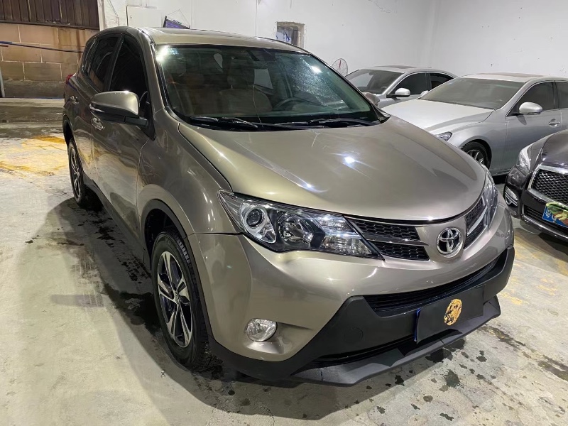 广州16年丰田RAV46