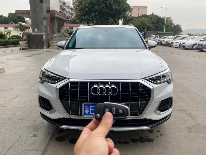 广州20年奥迪Q31