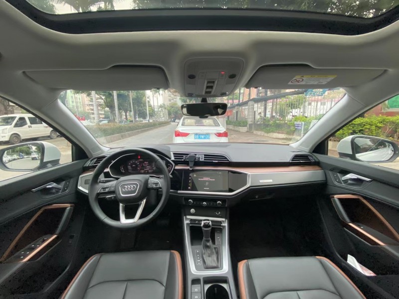 广州20年奥迪Q36