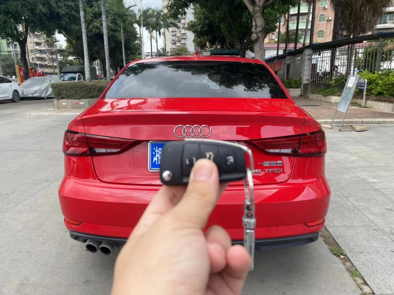 广州18年奥迪A35