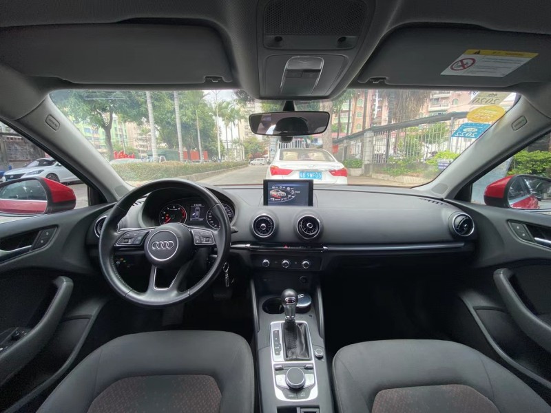 广州18年奥迪A36