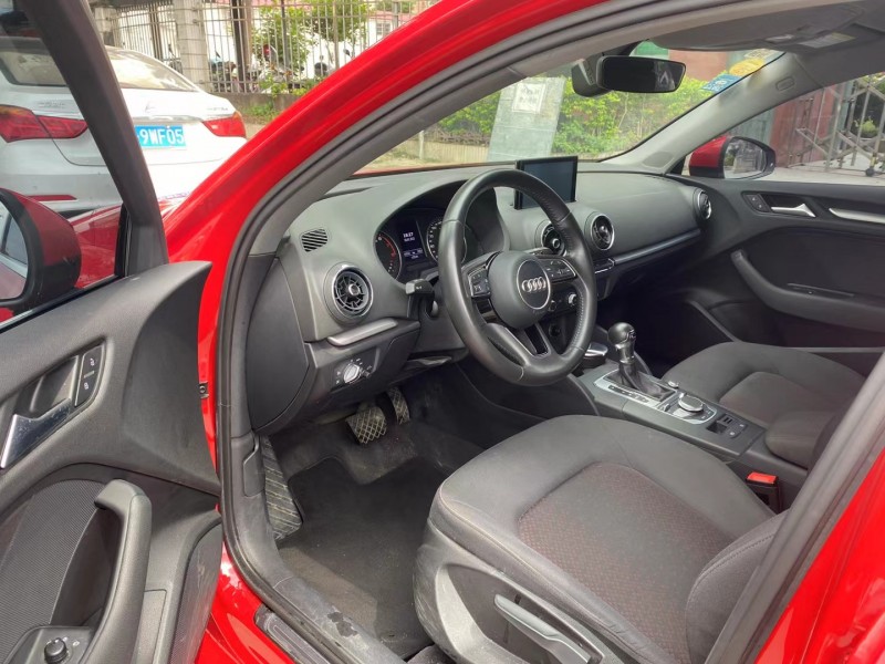 广州18年奥迪A38