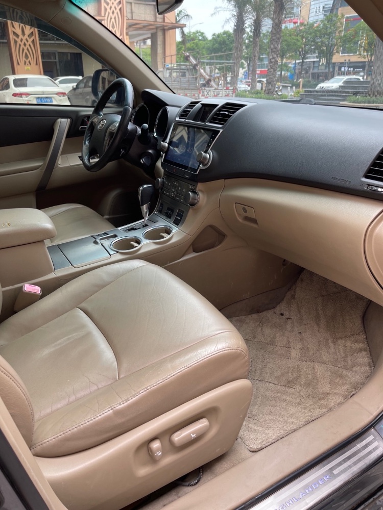 佛山09年丰田汉兰达5