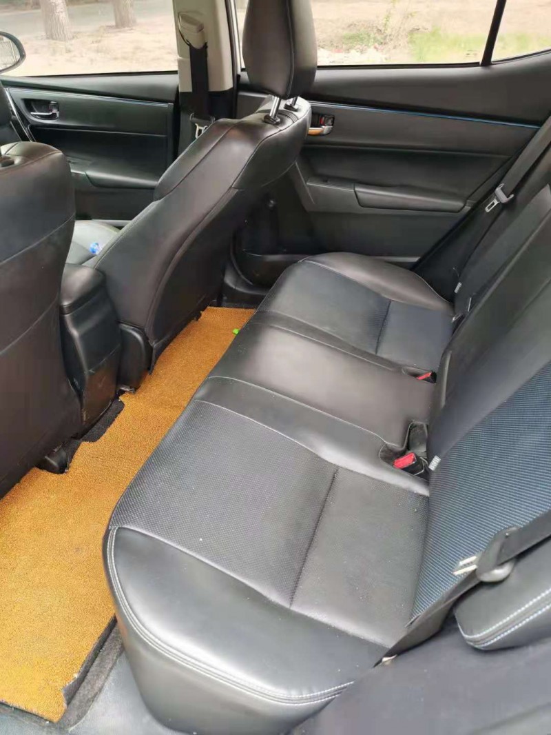 保定19年丰田雷凌5