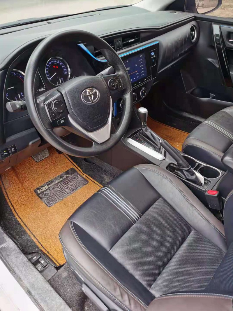 保定19年丰田雷凌9