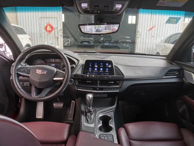 保定20年凯迪拉克CT48