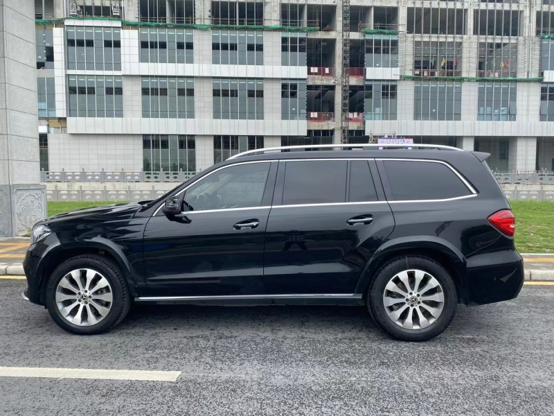 广州18年奔驰GLS2