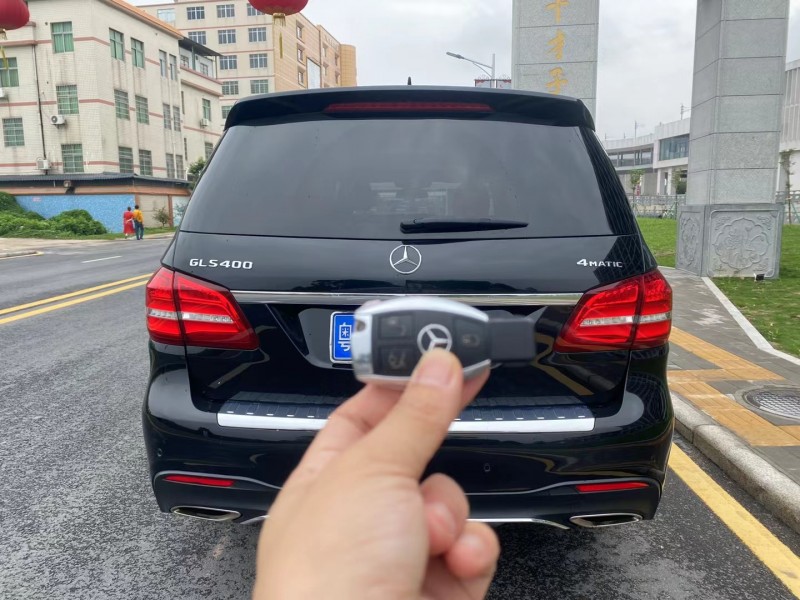 广州18年奔驰GLS1