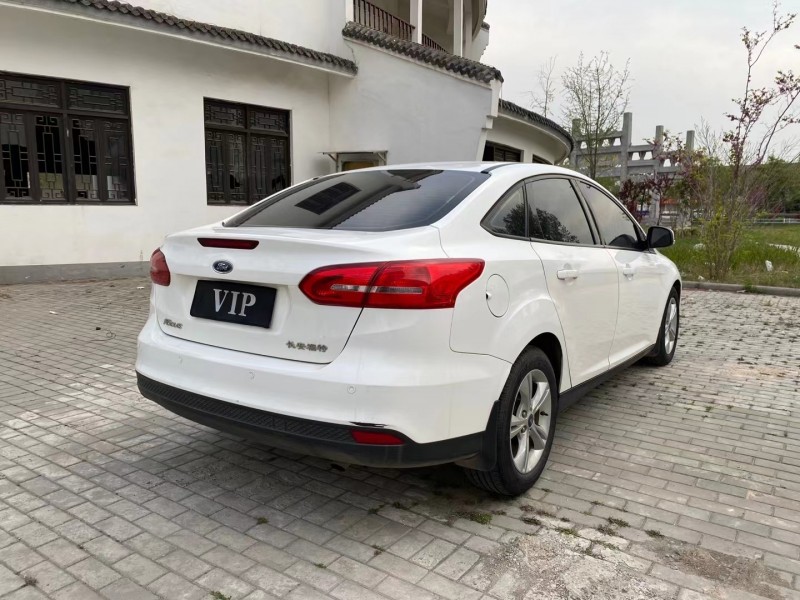 徐州16年福特福克斯6