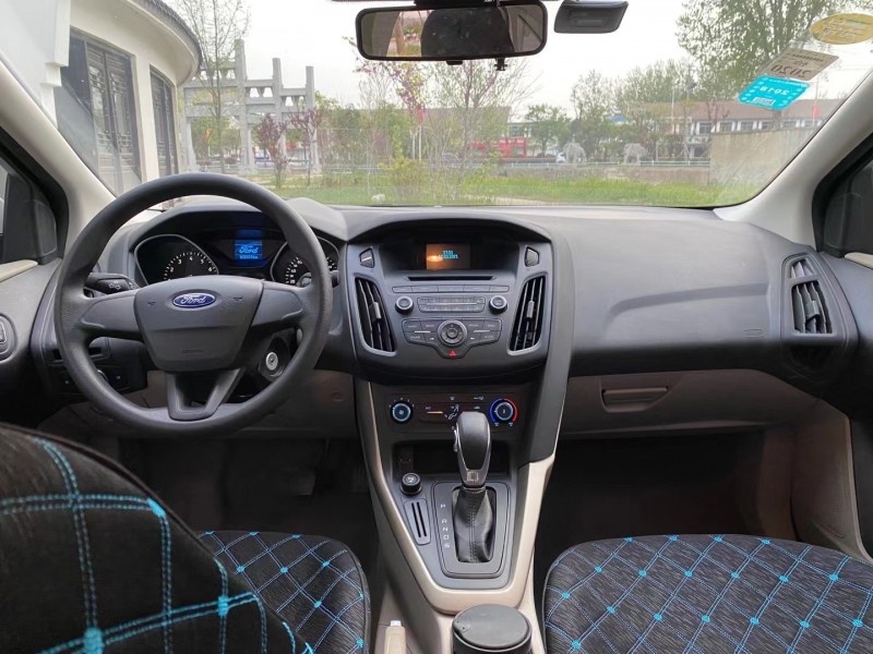 徐州16年福特福克斯7