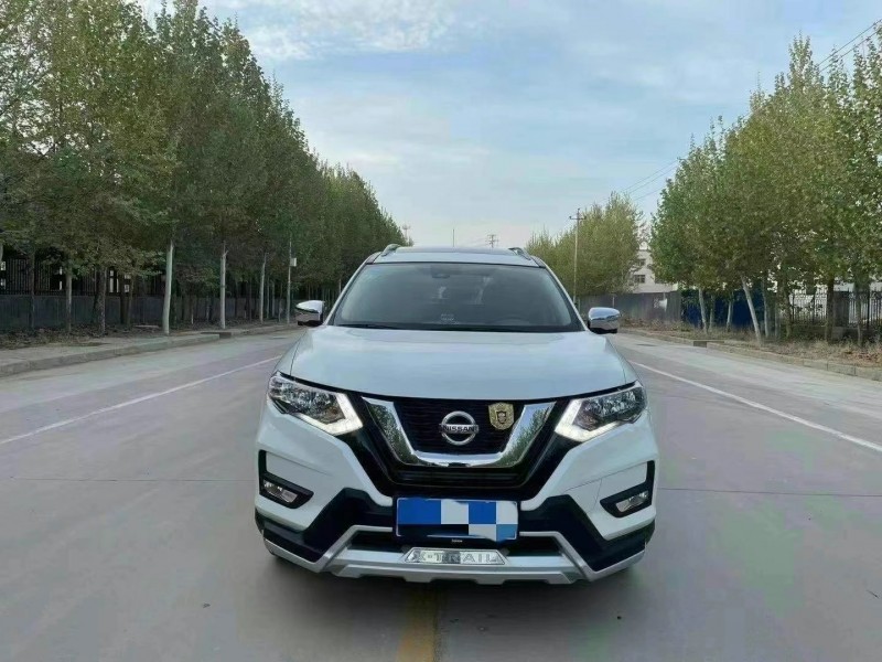 滄州19年日產奇駿9