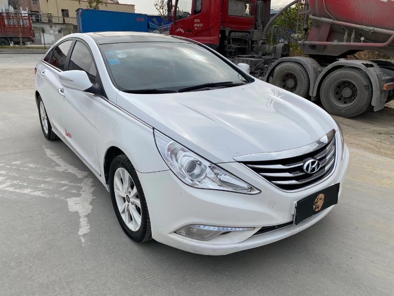 广州16年现代索纳塔八8