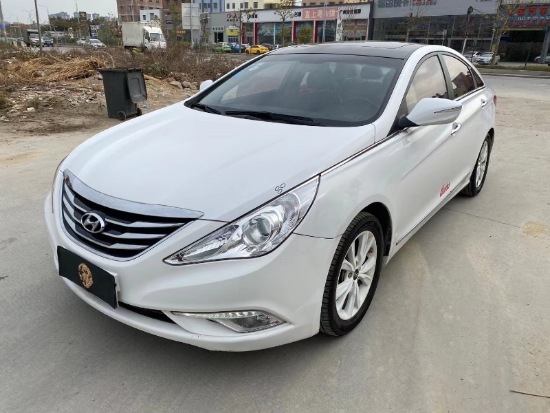 广州16年现代索纳塔八7