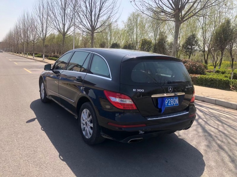 徐州13年奔驰R3