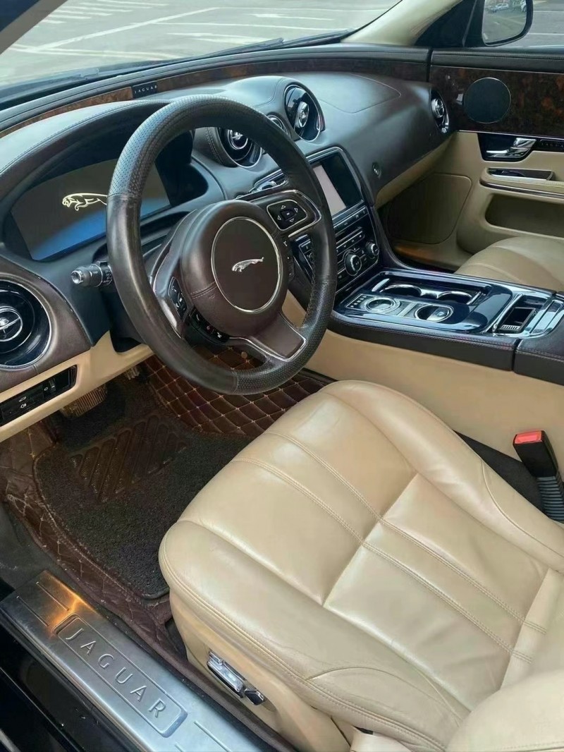 濟寧11年捷豹XJ6