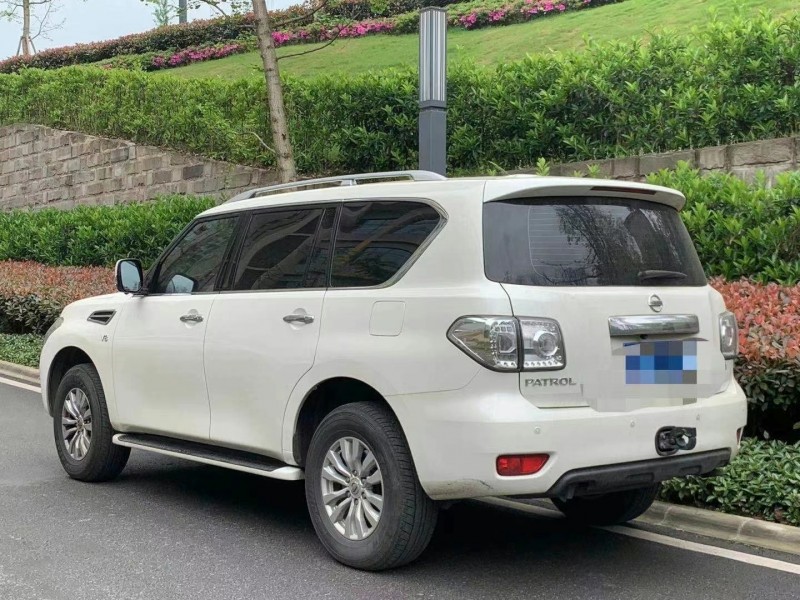 重慶19年日產途樂6