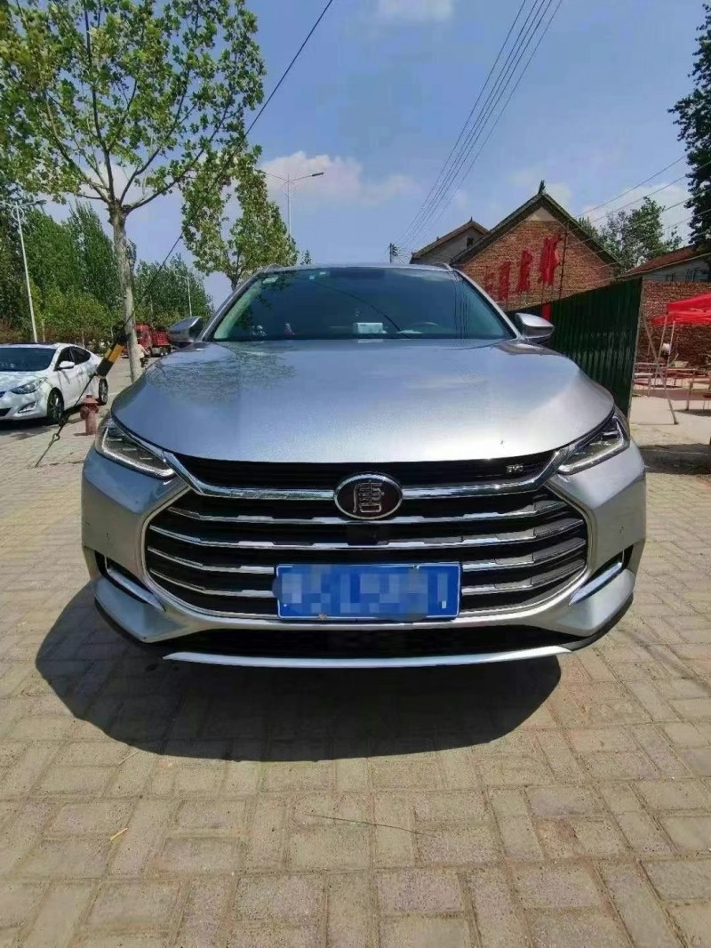北京18年比亞迪唐1