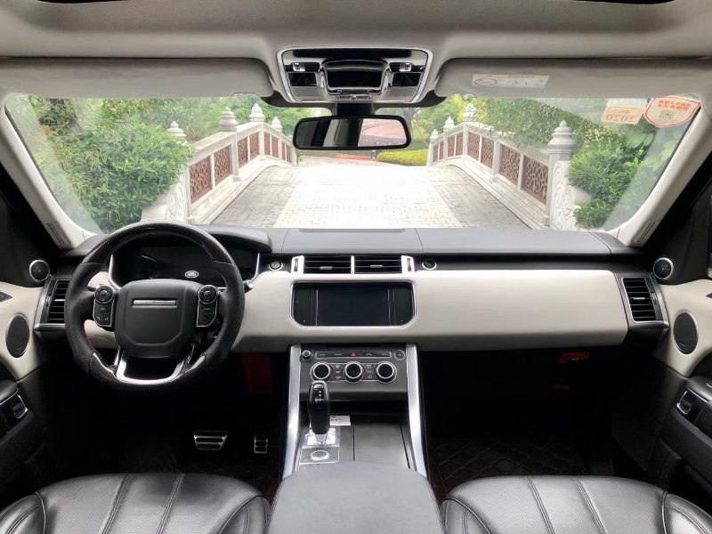 广州14年路虎揽胜运动2