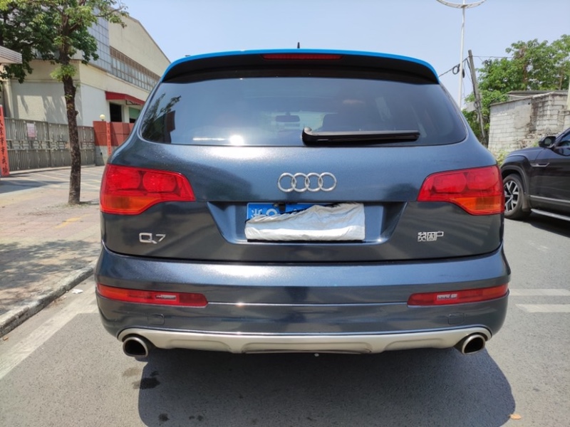 东莞09年奥迪Q71