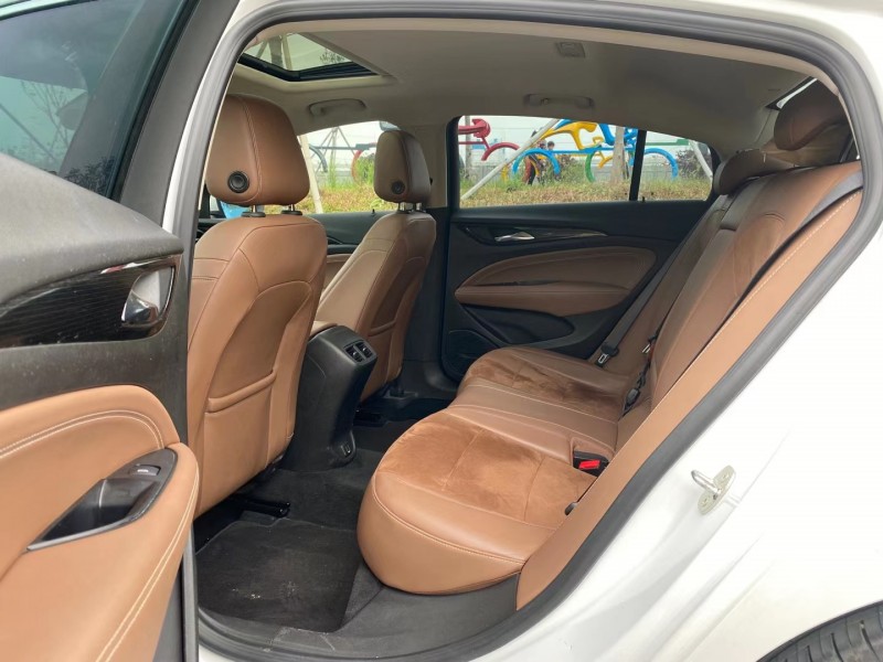 东莞19年别克君威7